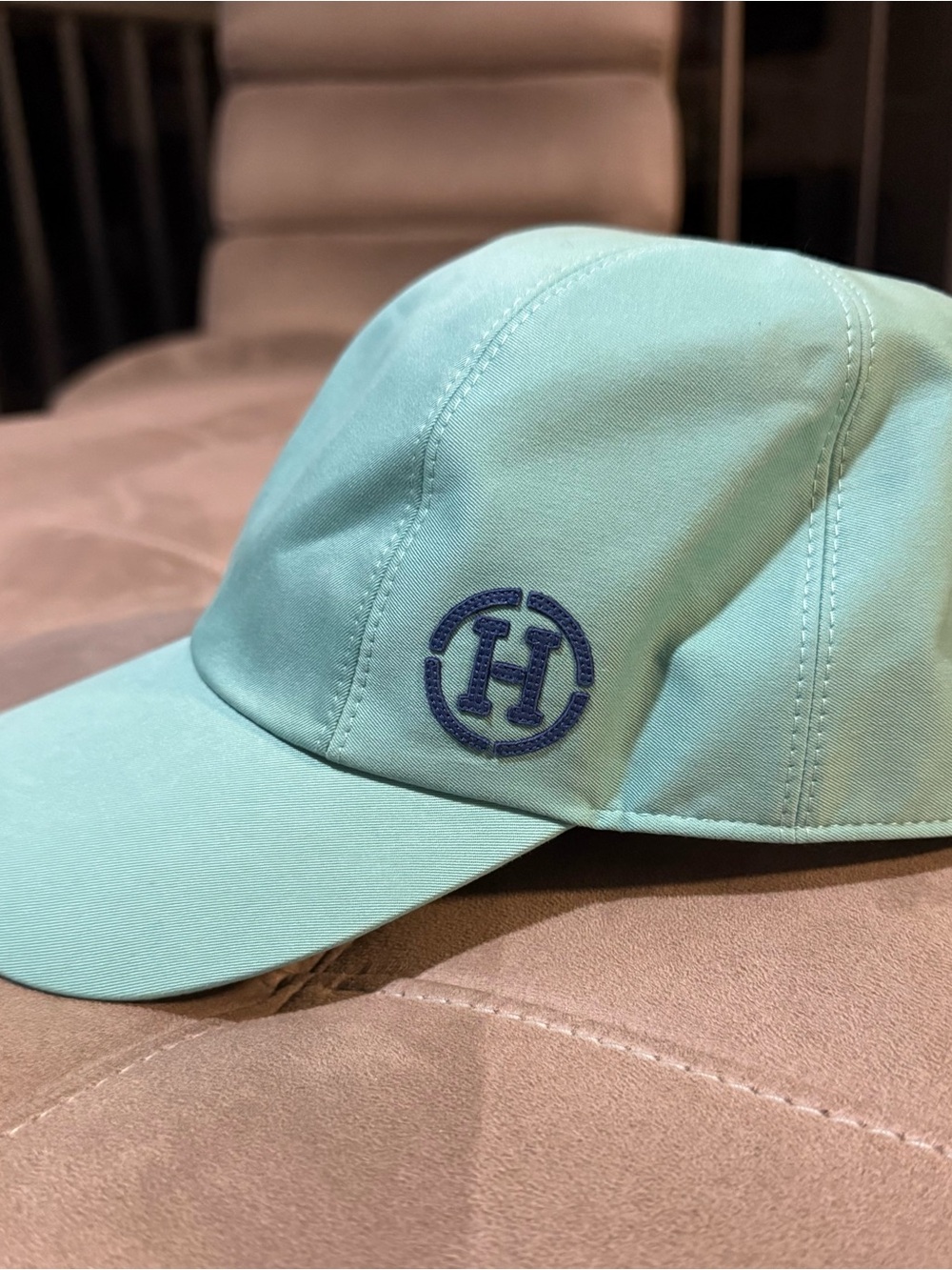 NWT, Unisex Hermes Baseball Cap with Navy 'H' Logo